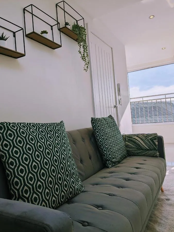 Cozy 1 Bed Apartment In Canton, Close To Cardiff City Center- Free Parking 0*,  Reino Unido